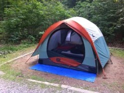 REI Kingdom 4 Tent -Sierra Designs Shop IMG 0886