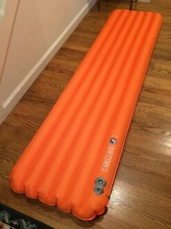Big Agnes Insulated Air Core Ultra -Sierra Designs Shop IMG 6341