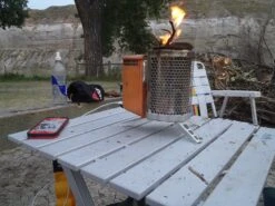 BioLite CampStove -Sierra Designs Shop P8110284